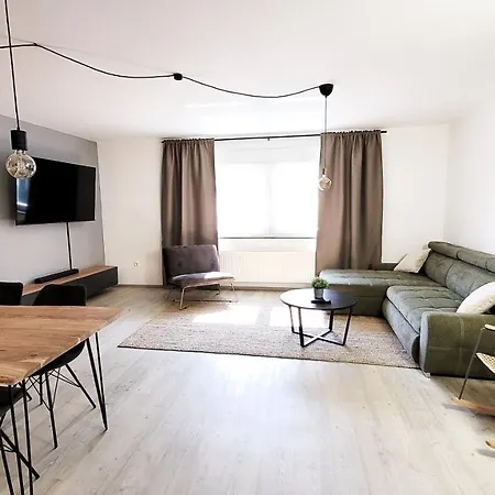 Business & Family - Zentral, 24h Check-in, Xxl Tv